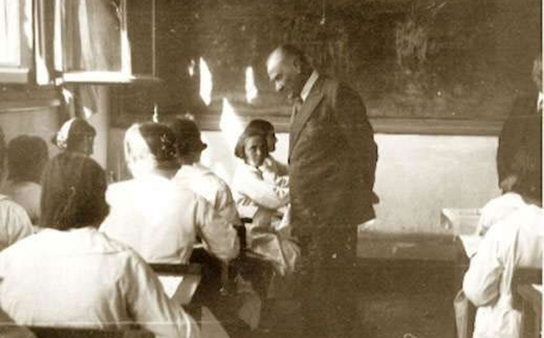 Başöğretmen