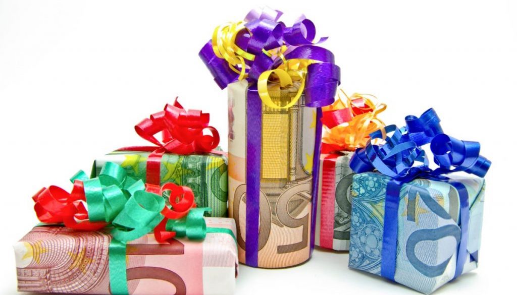 bigstock-Money-22056098-1200x800_c